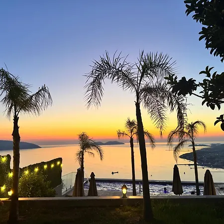 Szálloda E Diellit Kaninë