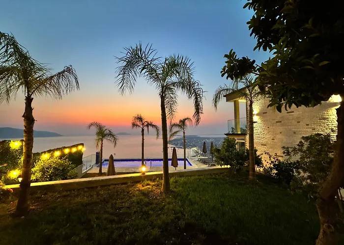 호텔 E Diellit Kanine