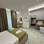 E Diellit Hotel Kanine