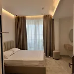 Hotel E Diellit