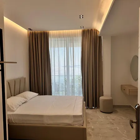 酒店 E Diellit