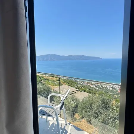 E Diellit Kanine