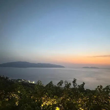 酒店 E Diellit